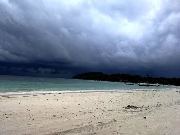 tormenta en Koh lipe